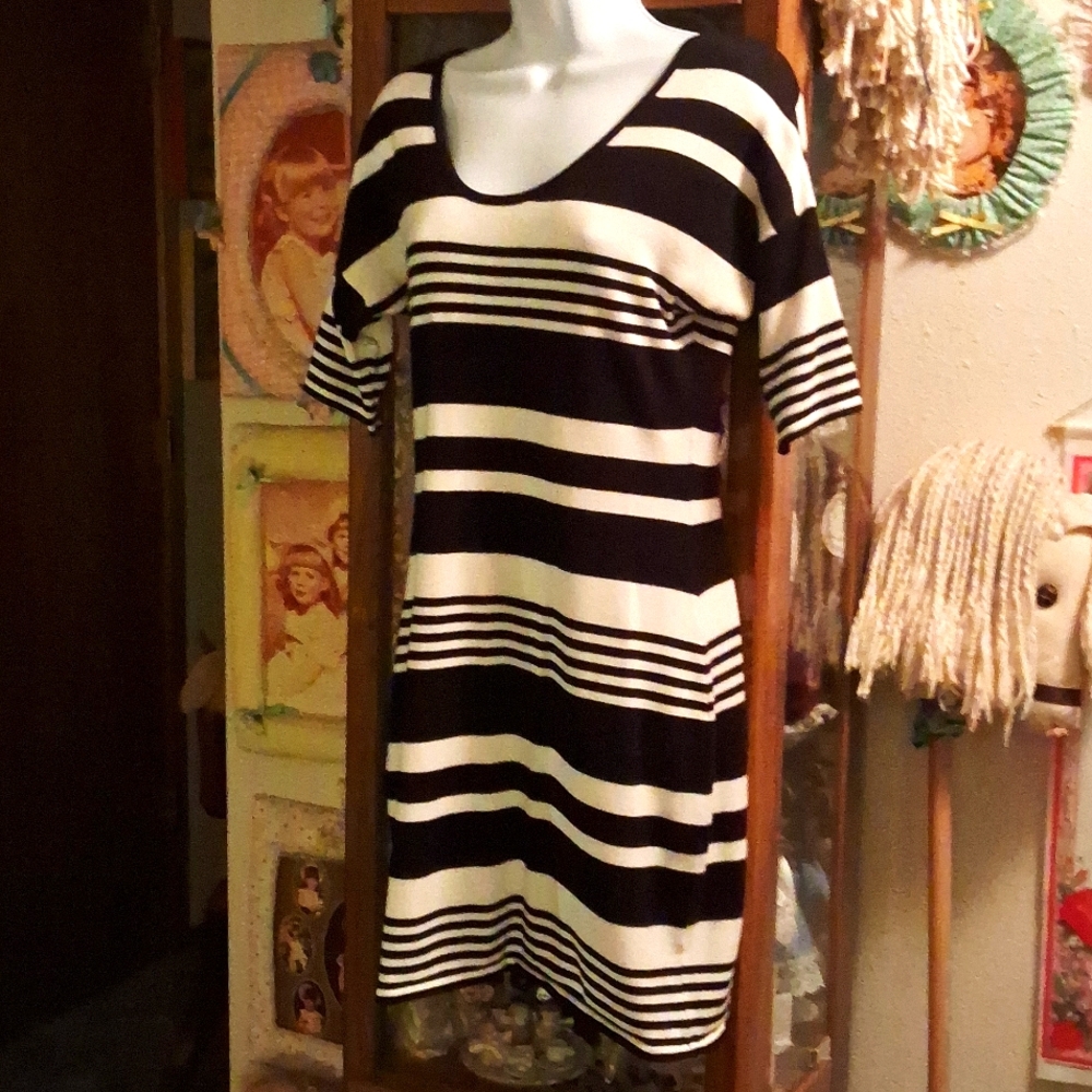 Vintage 90's,Cute,Black &White,Striped,Midi,Super Soft,Sweater Dress 🖤🤍